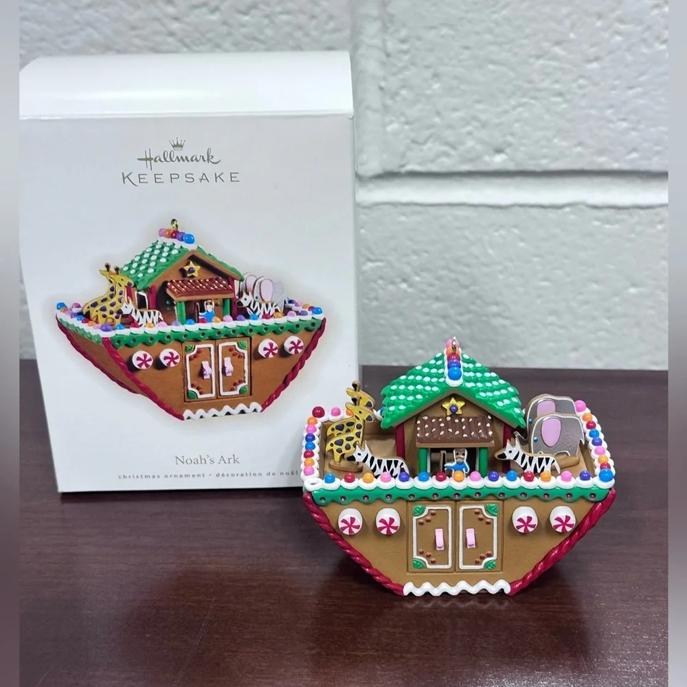 Gingerbread Noah's Ark 2009 Hallmark Keepsake Christmas Tree Ornament